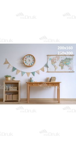 Tło fotograficzne – jasne biurko z zegarem, mapą i półką | 3699